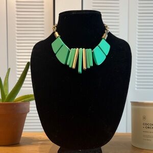Elegant Green Necklace